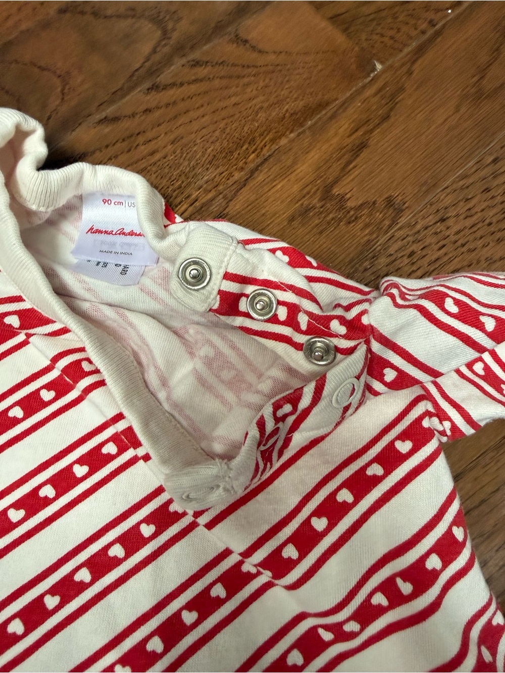 Hanna Anderson 3T holiday heart striped dress with neck snap closure and pockets - Picture 3 of 6
